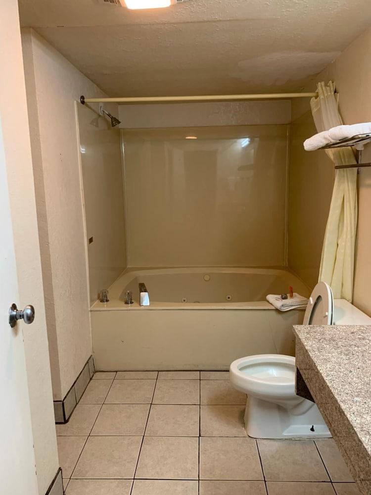 Zainee Inc Budgetel Inn And Suites Augusta Zewnętrze zdjęcie