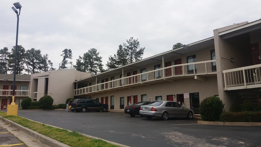 Zainee Inc Budgetel Inn And Suites Augusta Zewnętrze zdjęcie